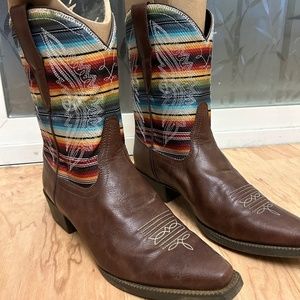 Ariat Stella Girls Size 5.5 Cowboy Boots